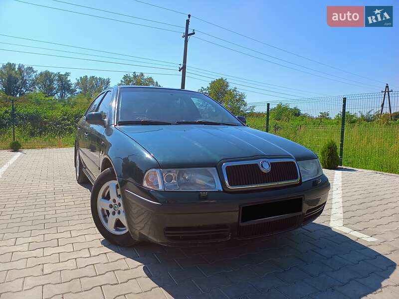 Лифтбек Skoda Octavia 2000 в Виноградове фото 2 Лифтбек Skoda Octavia 2000 в Виноградове