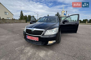 Универсал Skoda Octavia 2012 в Костополе