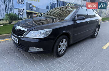 Лифтбек Skoda Octavia 2012 в 