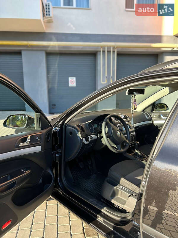 Универсал Skoda Octavia 2006 в Виннице