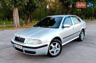 Ліфтбек Skoda Octavia 2001 в Павлограді