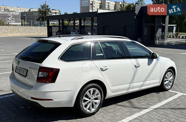 Универсал Skoda Octavia 2020 в 