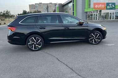 Универсал Skoda Octavia 2021 в 