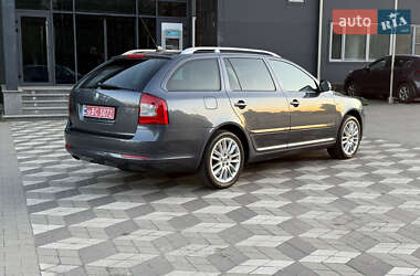 Универсал Skoda Octavia 2010 в 