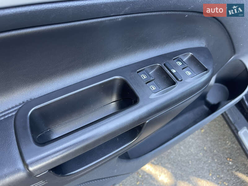 Универсал Skoda Octavia 2010 в Ладыжине