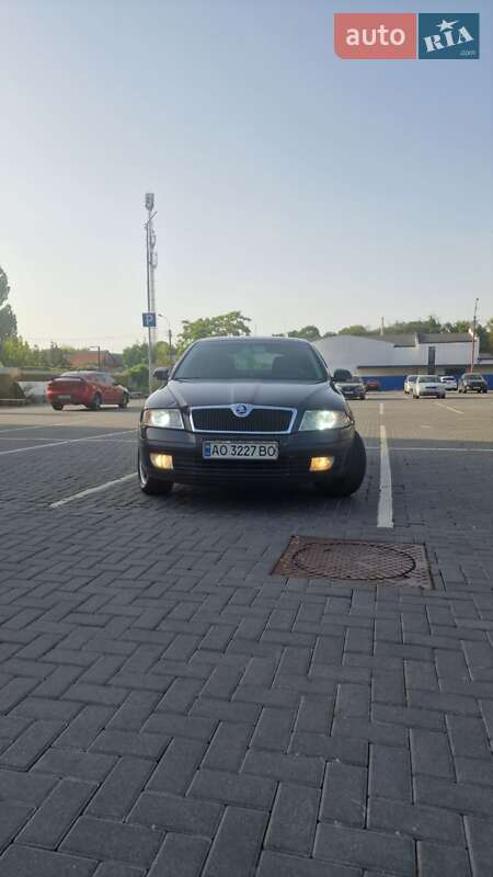 Ліфтбек Skoda Octavia 2005 в 
