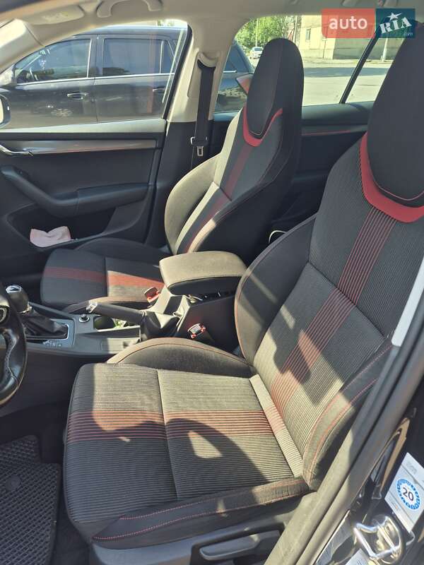 Універсал Skoda Octavia 2017 в Лозовій