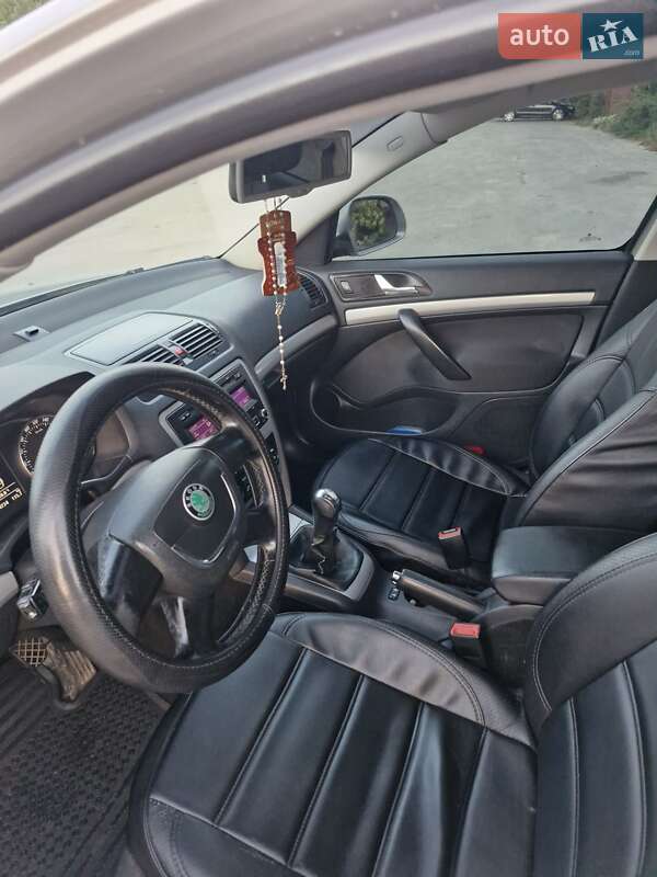 Универсал Skoda Octavia 2010 в Львове