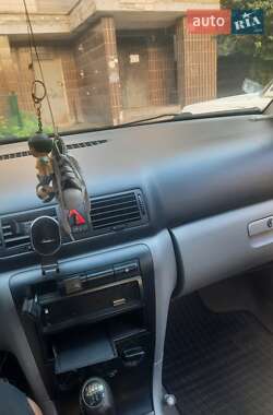 Лифтбек Skoda Octavia 2000 в Киеве