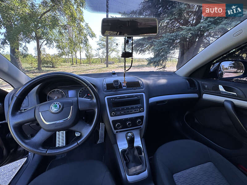 Універсал Skoda Octavia 2009 в Харкові