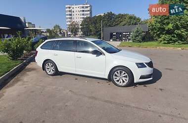 Универсал Skoda Octavia 2017 в 