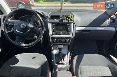 Универсал Skoda Octavia 2012 в 