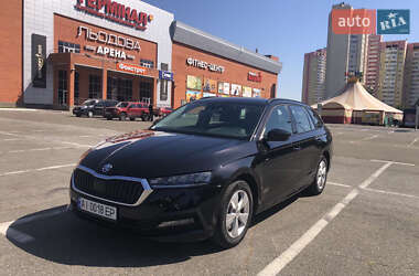 Универсал Skoda Octavia 2022 в 