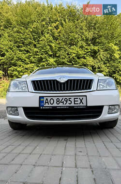 Лифтбек Skoda Octavia 2011 в 