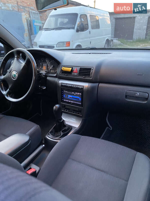 Универсал Skoda Octavia 2009 в Подволочиске