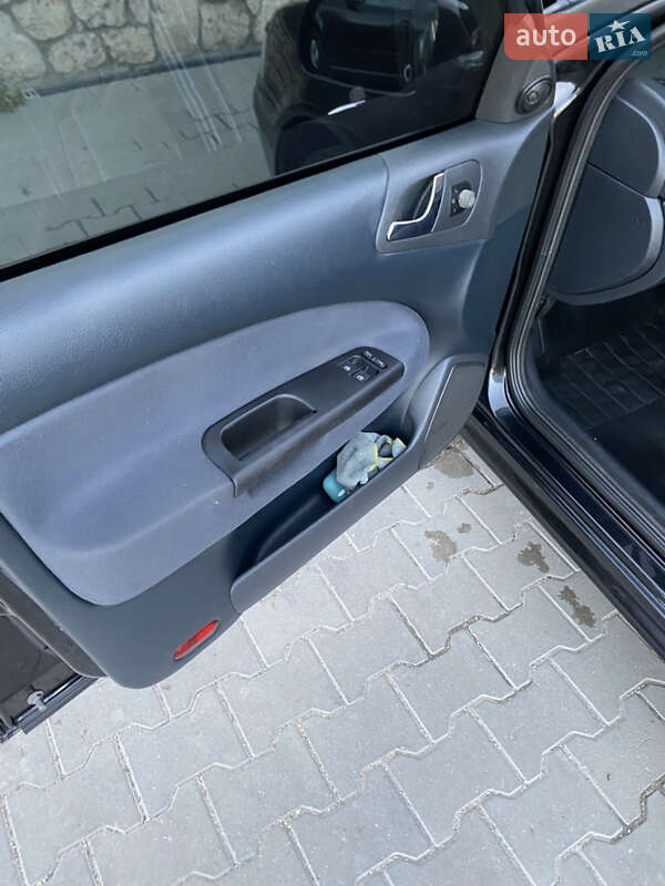 Универсал Skoda Octavia 2009 в Подволочиске