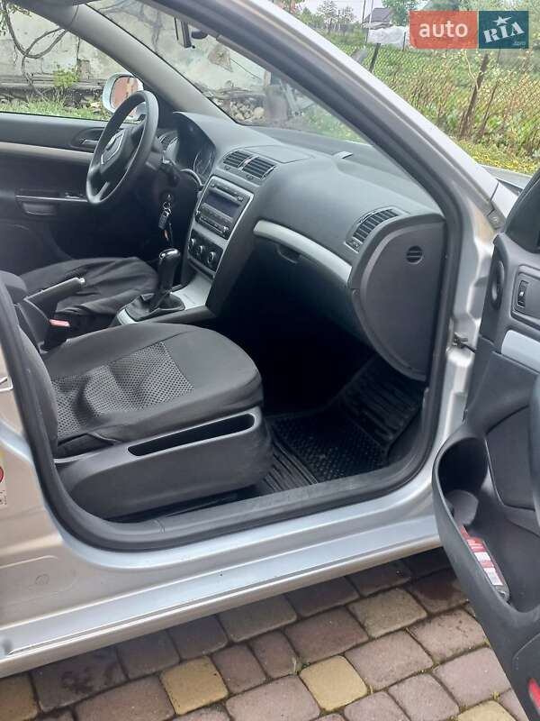 Универсал Skoda Octavia 2011 в Львове