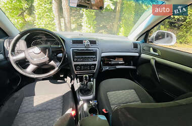 Універсал Skoda Octavia 2012 в 