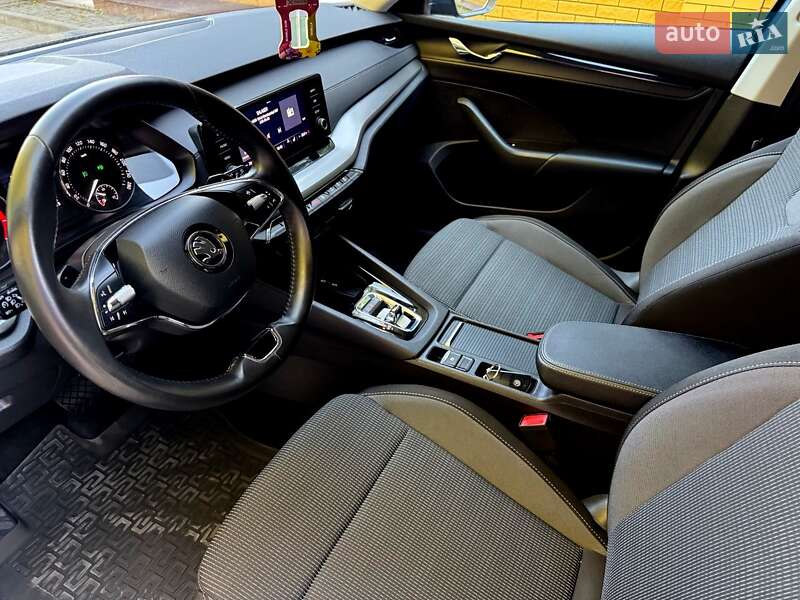 Лифтбек Skoda Octavia 2020 в Хмельницком