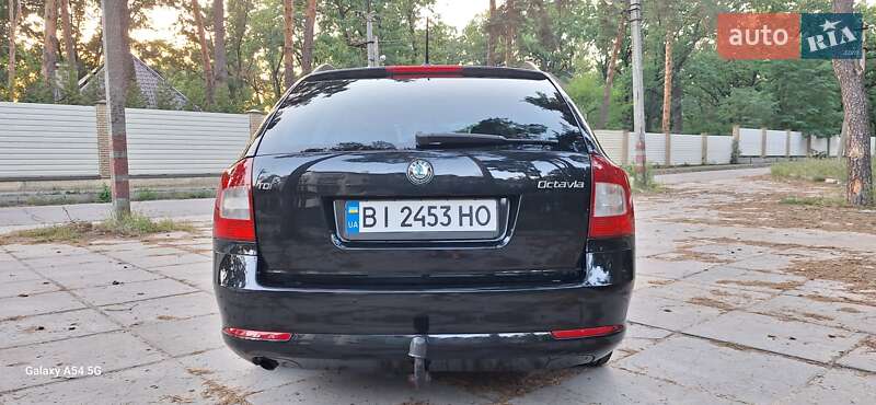 Универсал Skoda Octavia 2011 в Полтаве