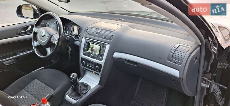 Универсал Skoda Octavia 2011 в Полтаве
