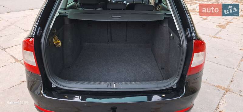 Универсал Skoda Octavia 2011 в Полтаве