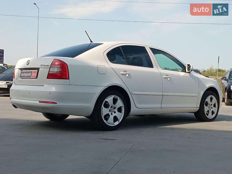 Лифтбек Skoda Octavia 2012 в Львове
