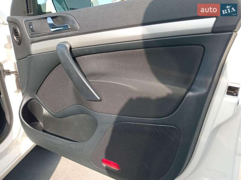 Лифтбек Skoda Octavia 2012 в Львове