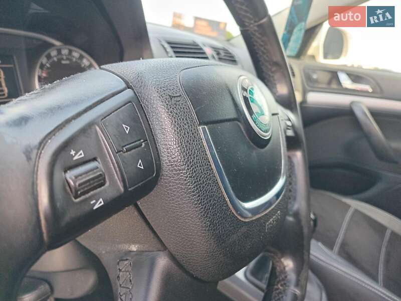 Лифтбек Skoda Octavia 2012 в Львове