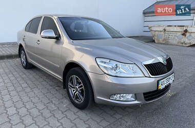 Ліфтбек Skoda Octavia 2012 в Харкові