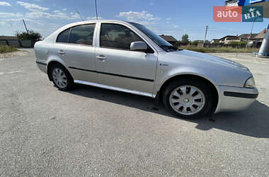 Ліфтбек Skoda Octavia 2004 в Нетішині