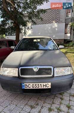 Лифтбек Skoda Octavia 2004 в Львове