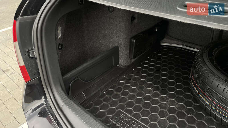 Универсал Skoda Octavia 2014 в Первомайске