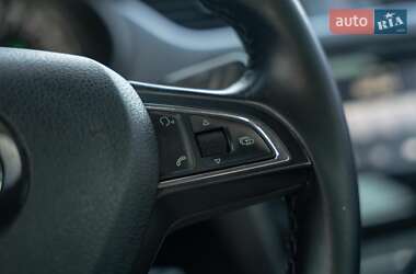 Лифтбек Skoda Octavia 2013 в 