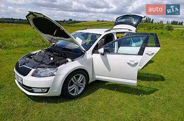 Универсал Skoda Octavia 2014 в Ровно