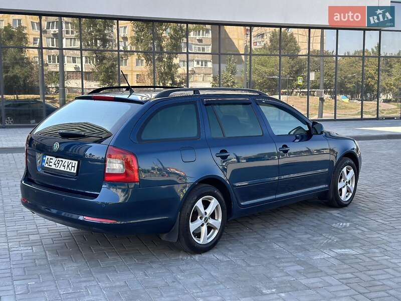 Универсал Skoda Octavia 2012 в Каменском