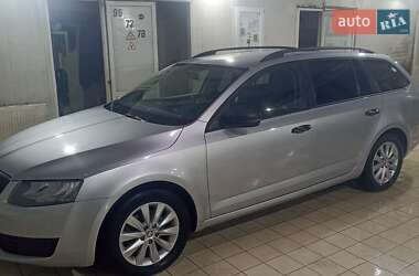 Универсал Skoda Octavia 2013 в Львове