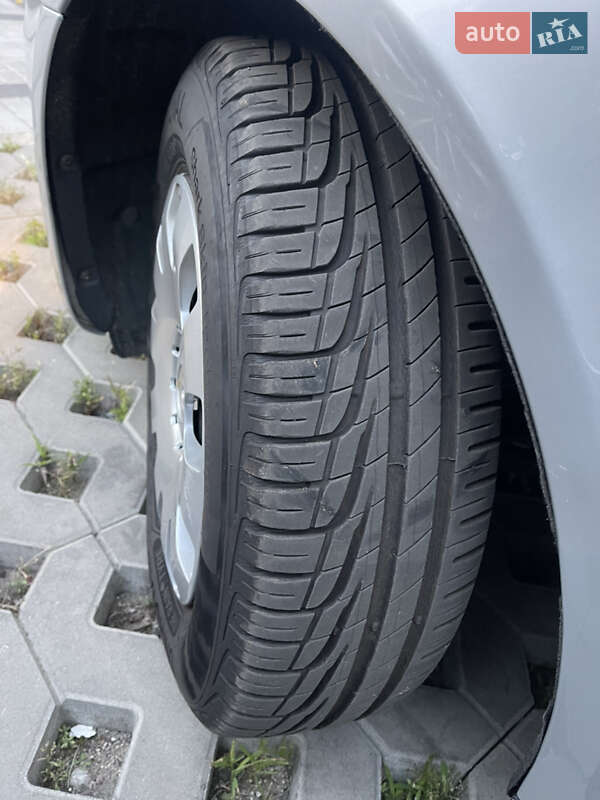 Универсал Skoda Octavia 2012 в Киеве