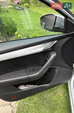 Лифтбек Skoda Octavia 2013 в 
