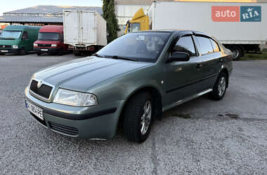 Лифтбек Skoda Octavia 2002 в Броварах