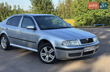 Лифтбек Skoda Octavia 2008 в 