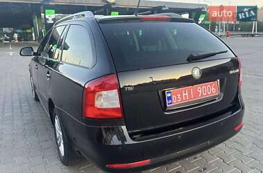Универсал Skoda Octavia 2010 в 