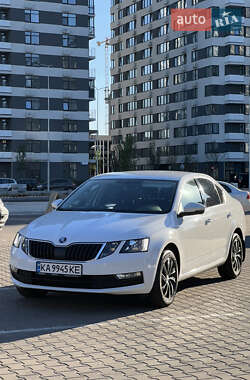 Лифтбек Skoda Octavia 2018 в Киеве
