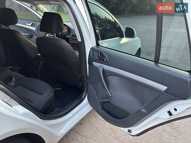 Универсал Skoda Octavia 2013 в Житомире фото 14 Универсал Skoda Octavia 2013 в Житомире