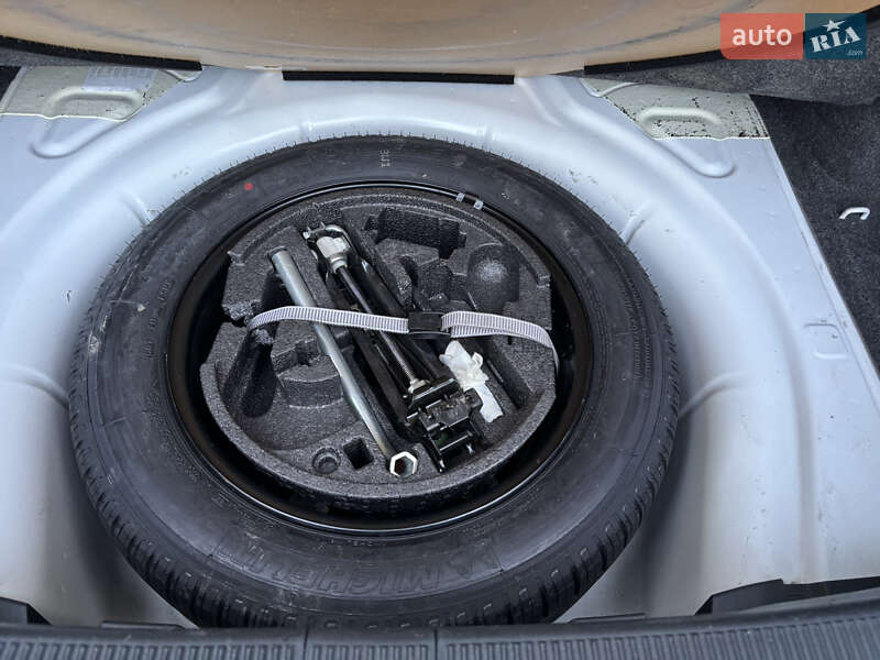 Универсал Skoda Octavia 2013 в Житомире фото 18 Универсал Skoda Octavia 2013 в Житомире