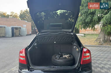 Лифтбек Skoda Octavia 2006 в 