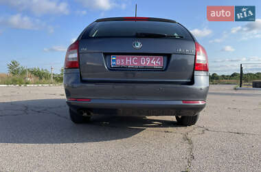 Универсал Skoda Octavia 2012 в 