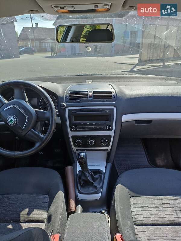 Универсал Skoda Octavia 2010 в Любешове фото 5 Универсал Skoda Octavia 2010 в Любешове