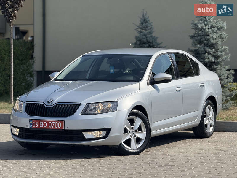 Лифтбек Skoda Octavia 2016 в 
