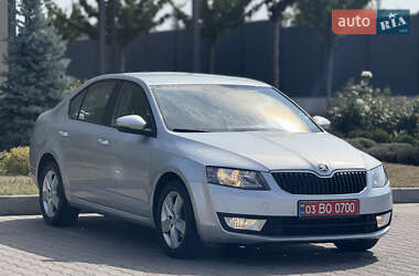 Лифтбек Skoda Octavia 2016 в 